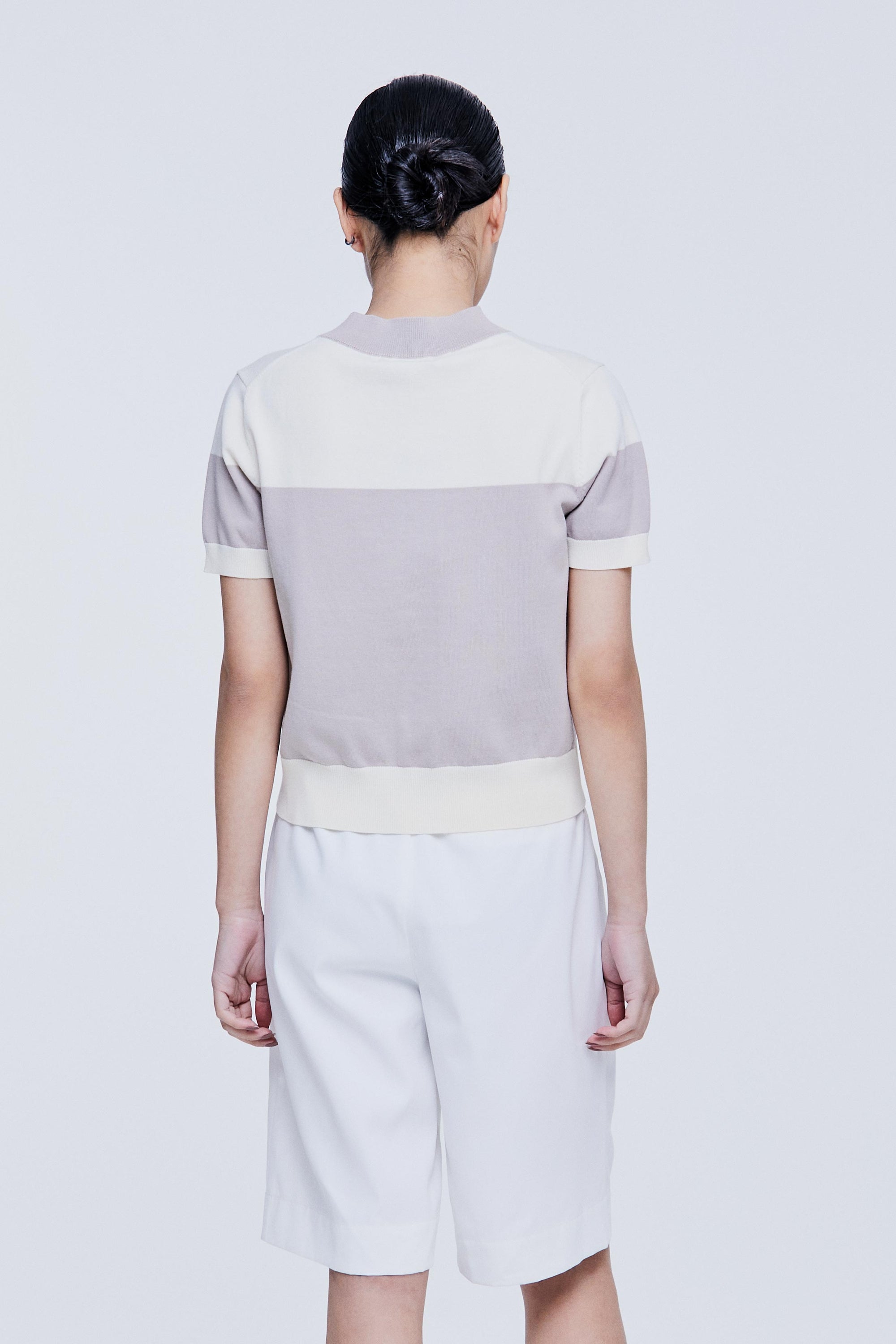 color:TAUPE