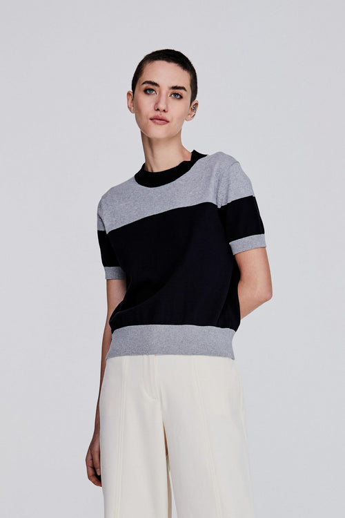 color:NAVY