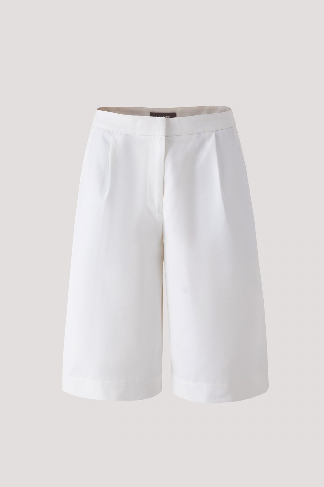 color:IVORY