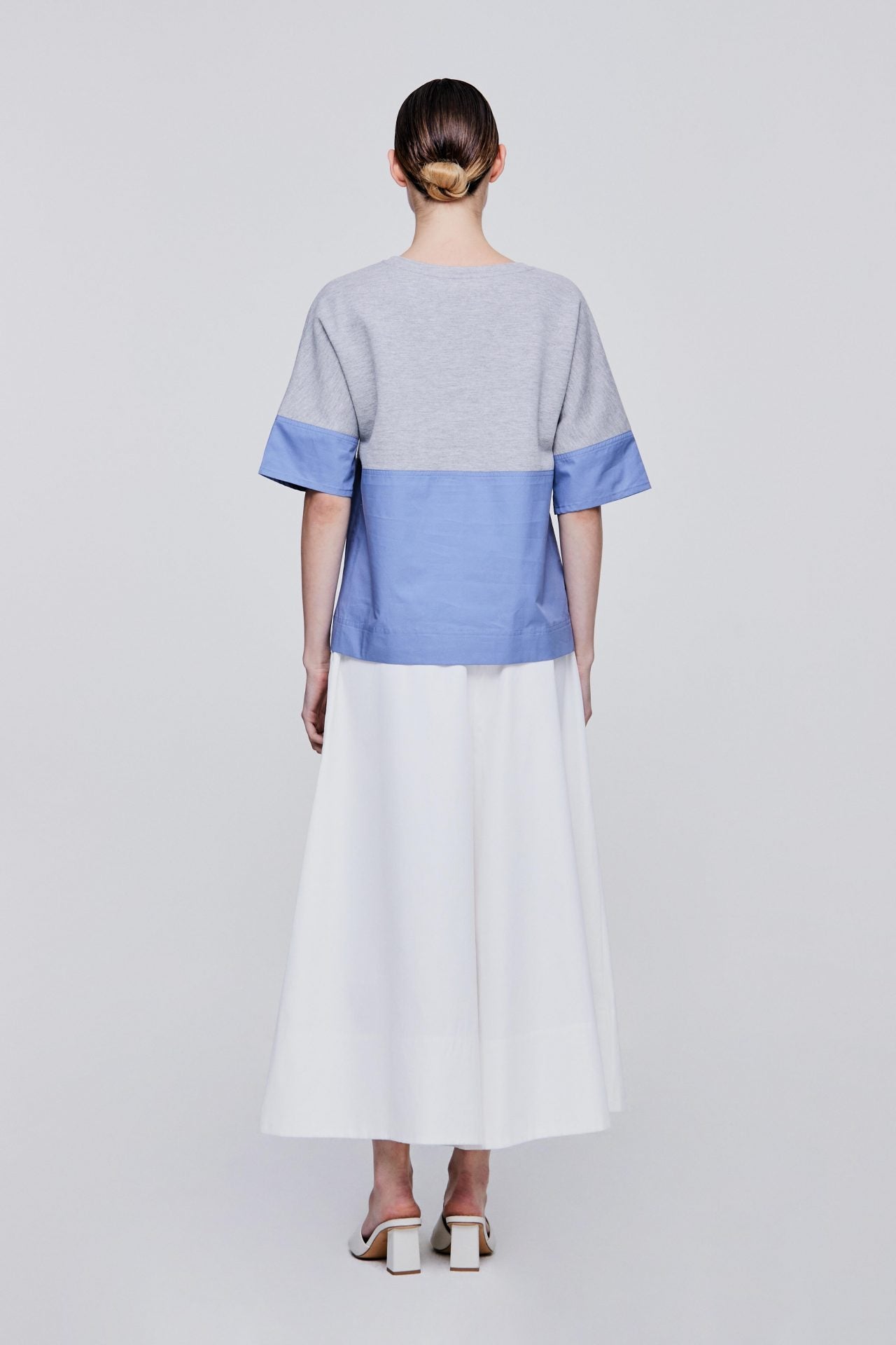 color:STEEL BLUE