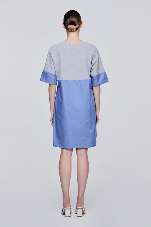color:STEEL BLUE