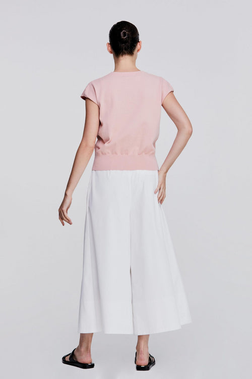 color:BLUSH