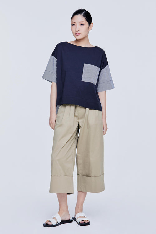 color:NAVY
