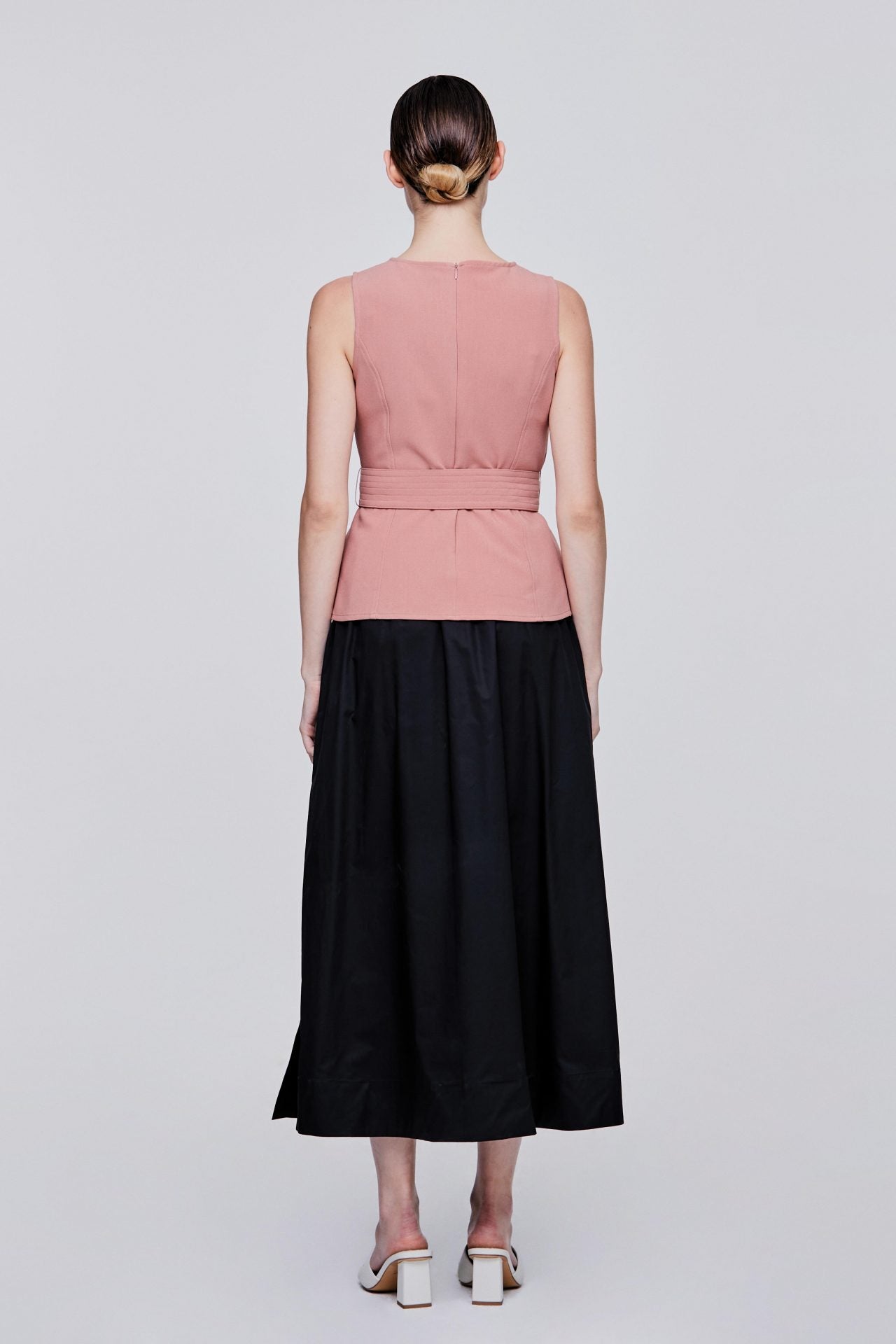 color:BLUSH 3