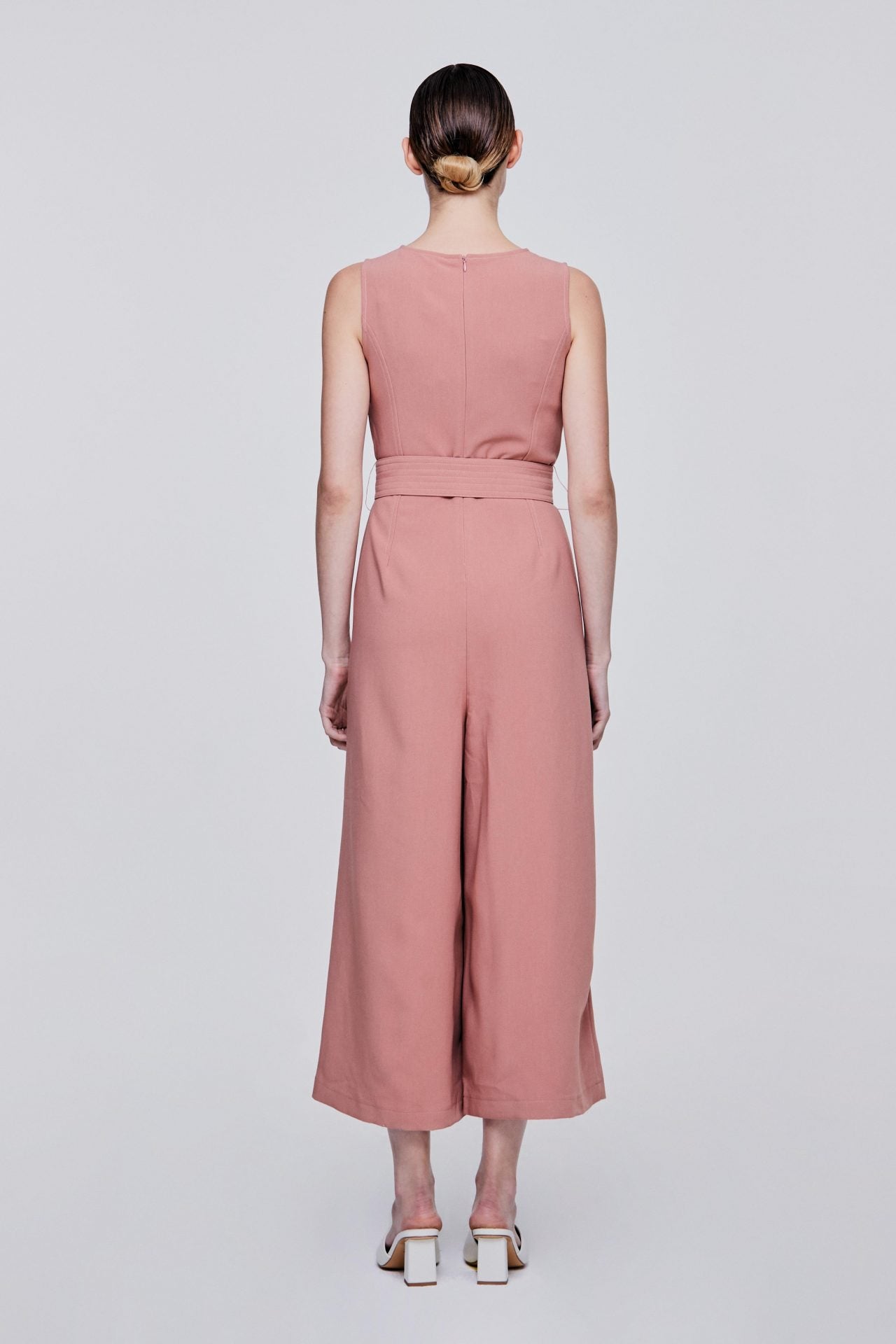 color:BLUSH 3