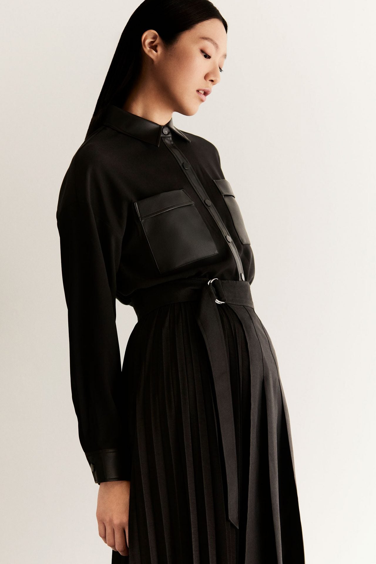 color:NOIR