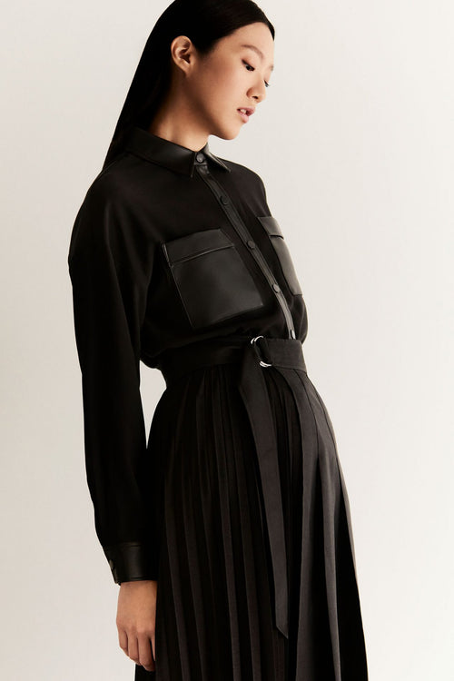 color:NOIR