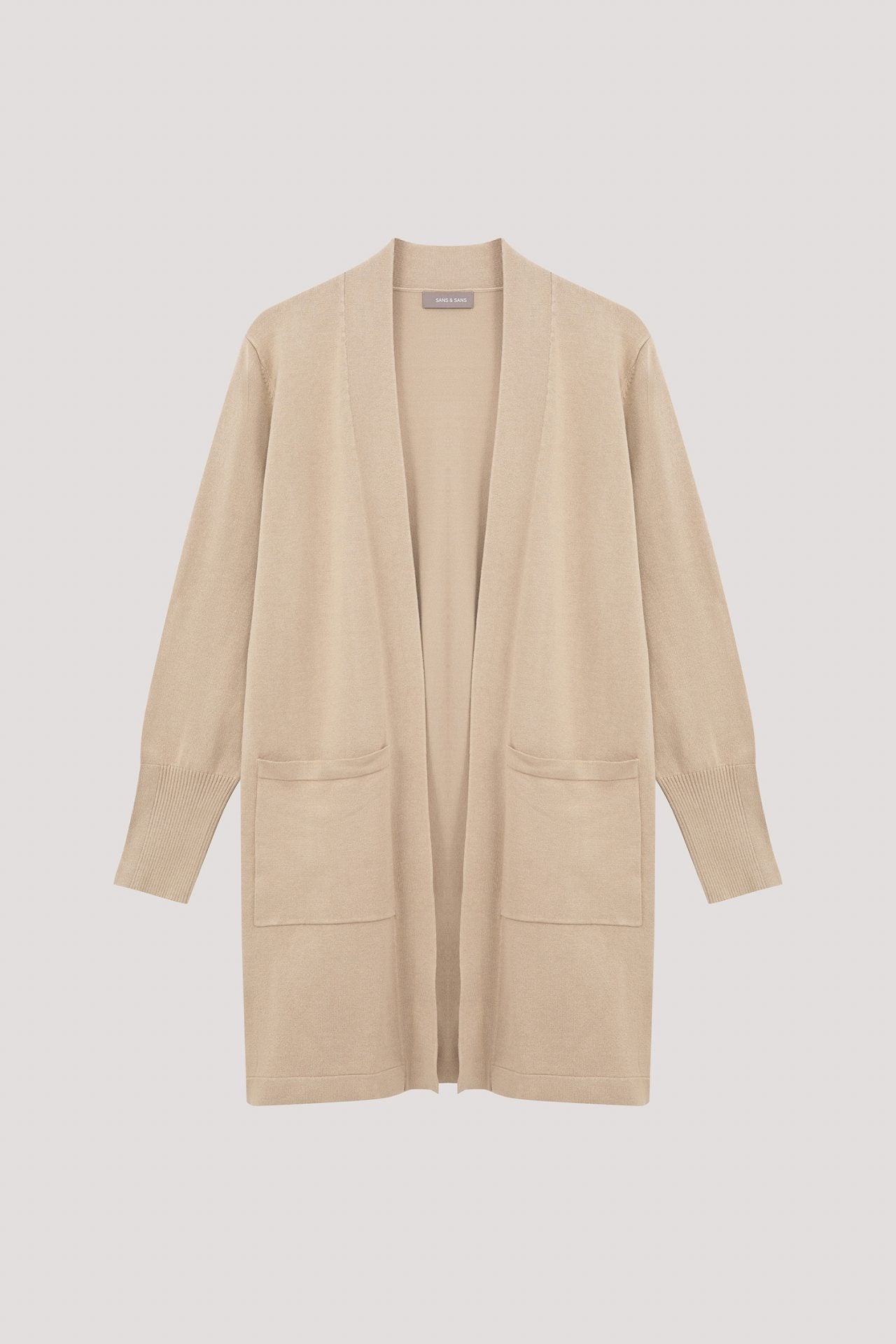 color:BEIGE