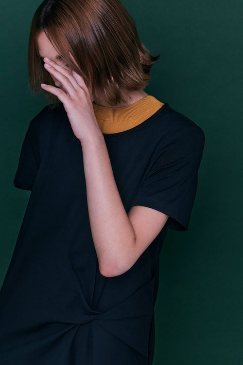 color:MARIGOLD