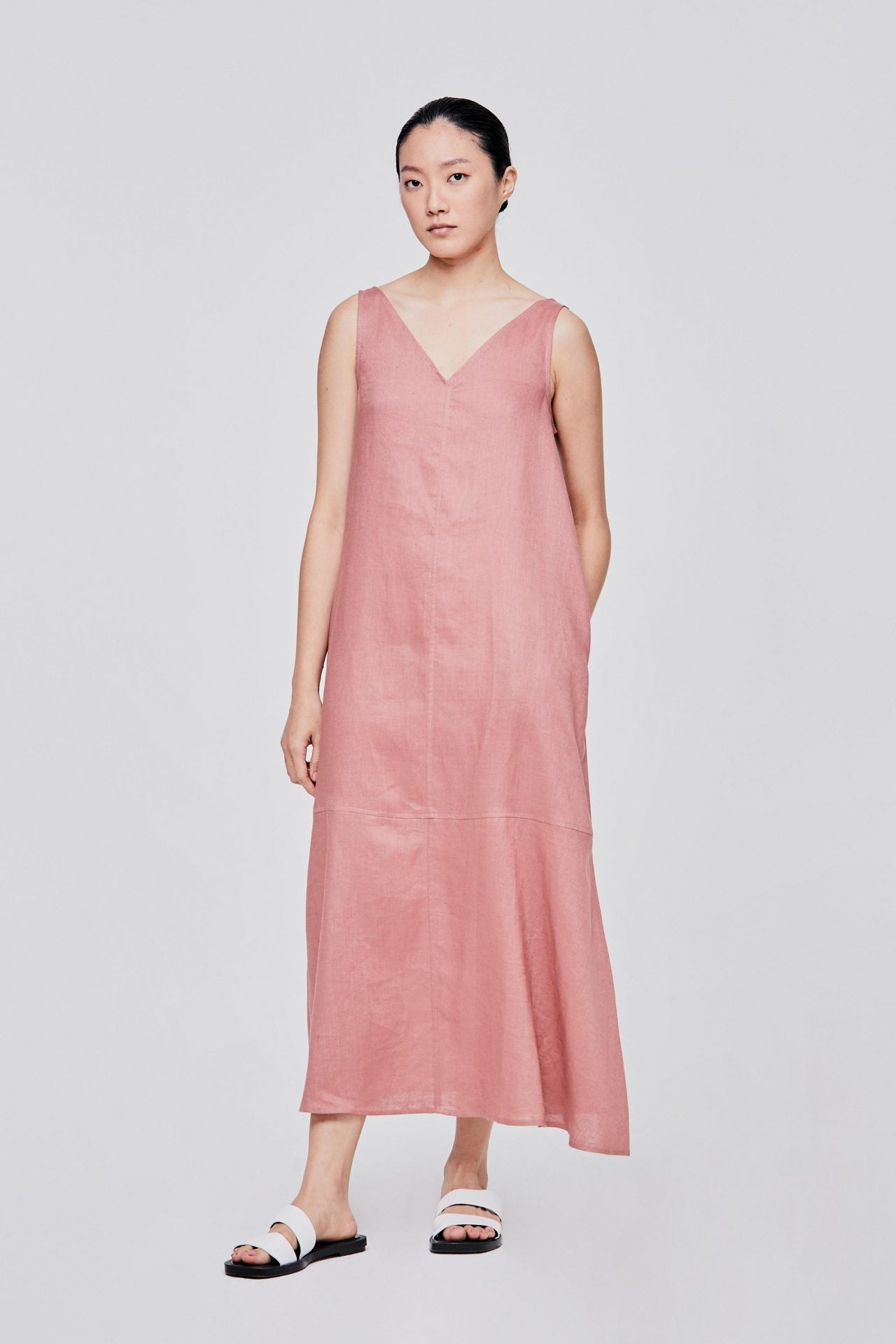 color:BLUSH