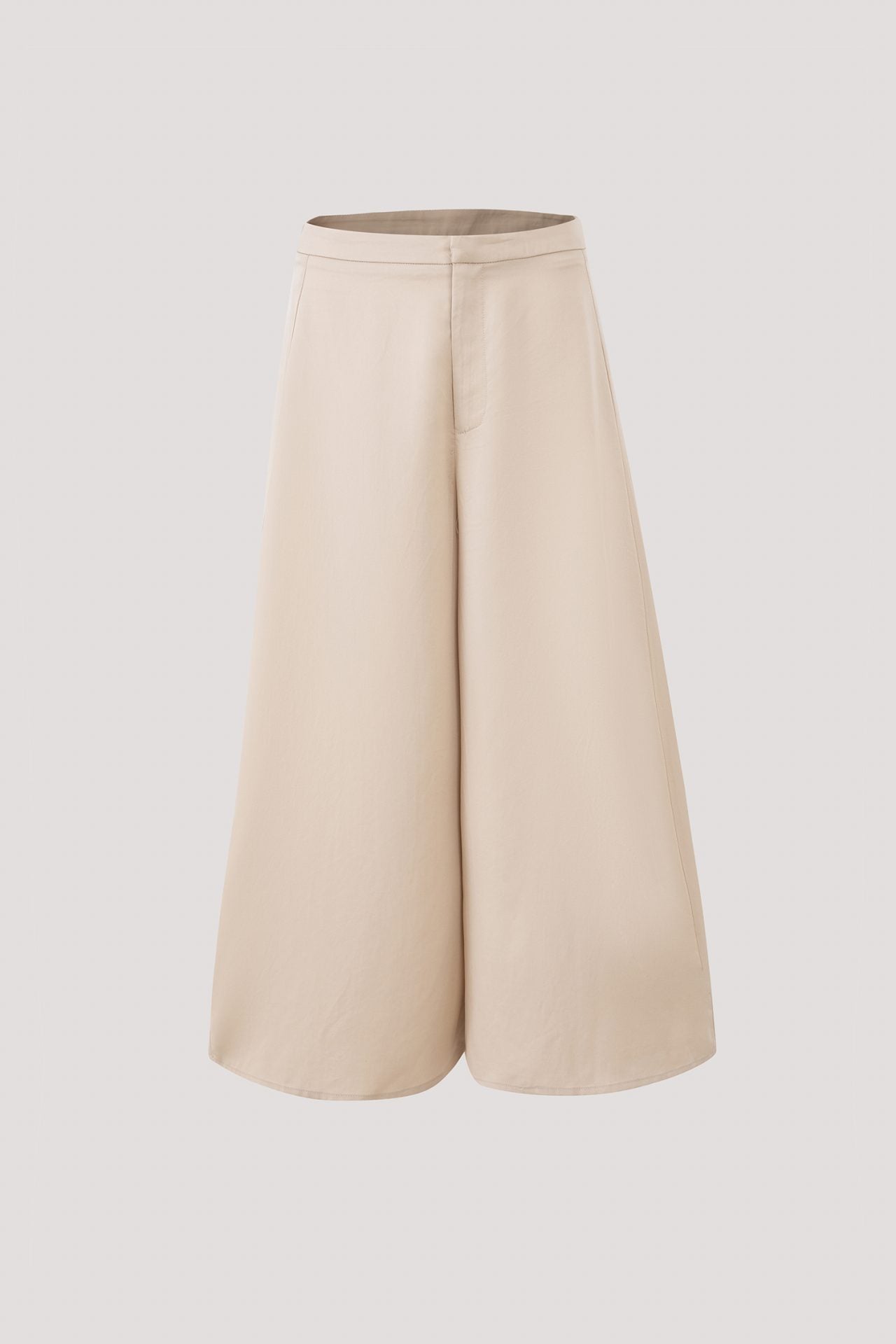 color:BEIGE