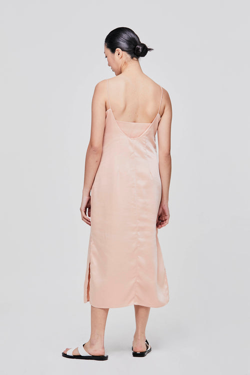 color:PEACH