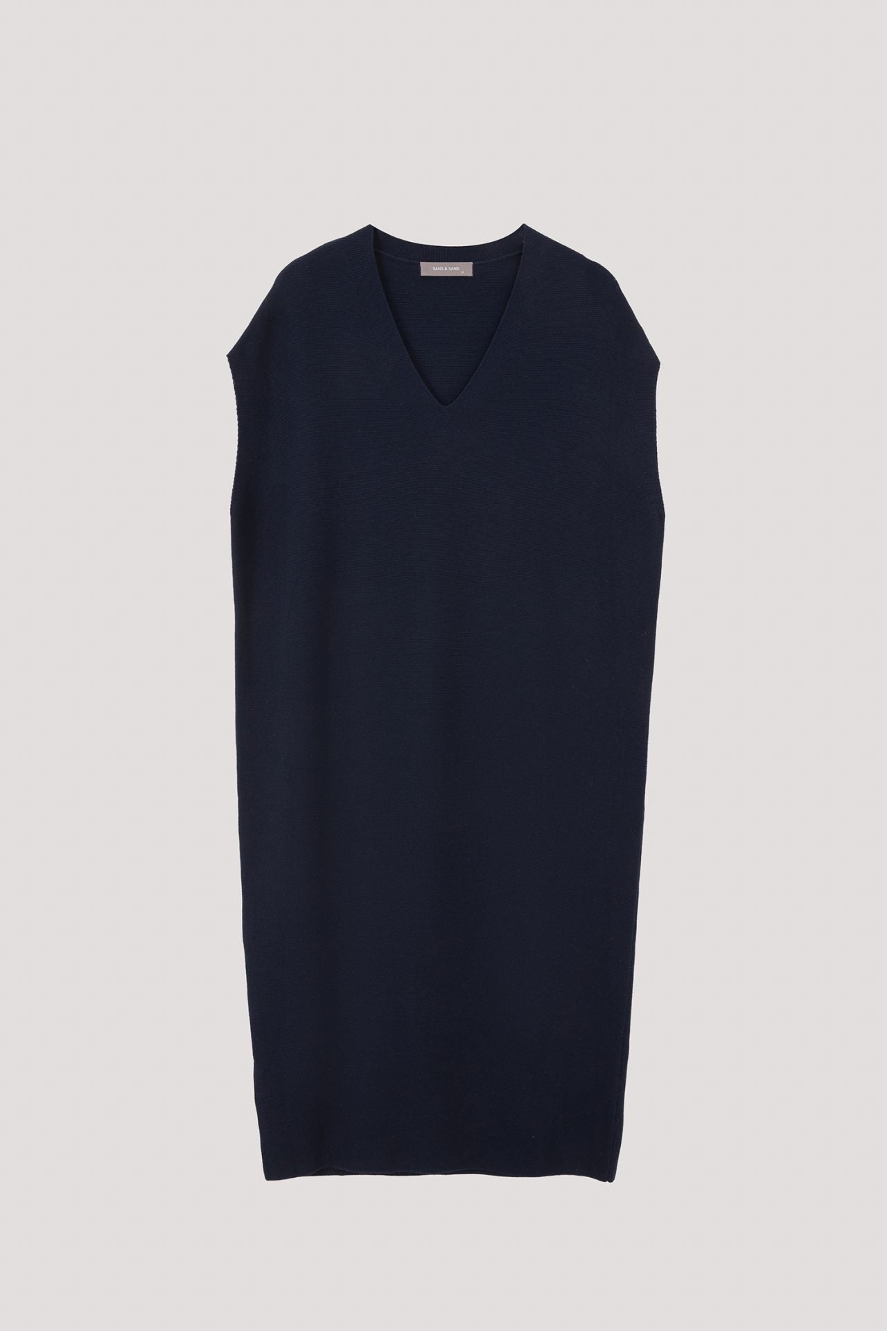 color:NAVY