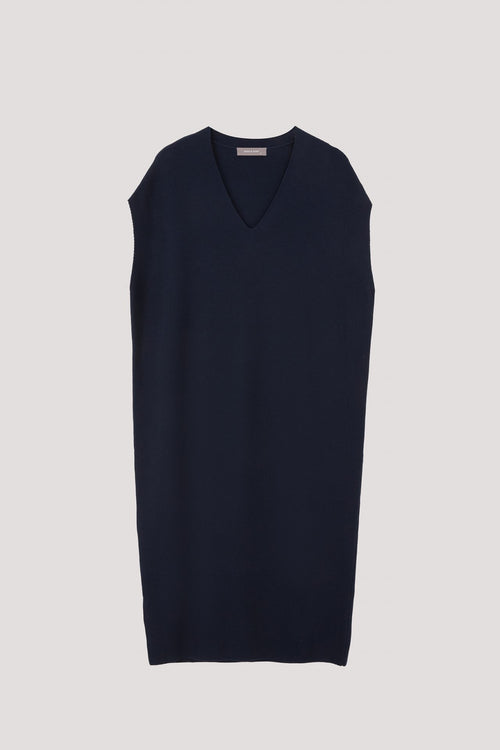 color:NAVY