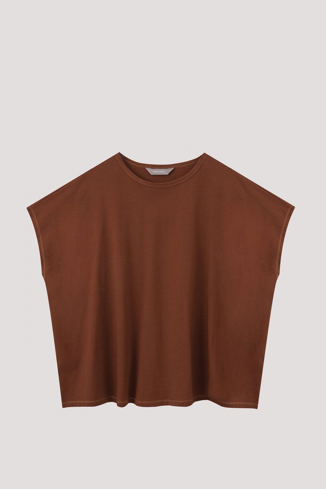 color:BROWN