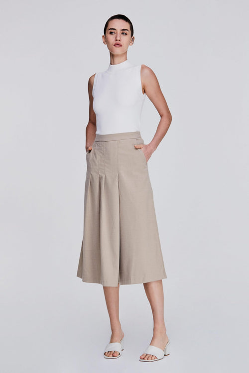 color:KHAKI