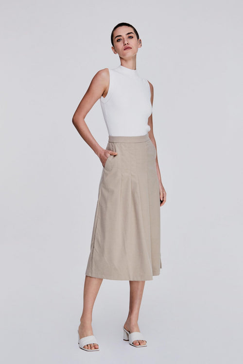 color:KHAKI