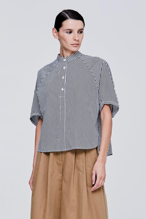 color:NAVY STRIPES