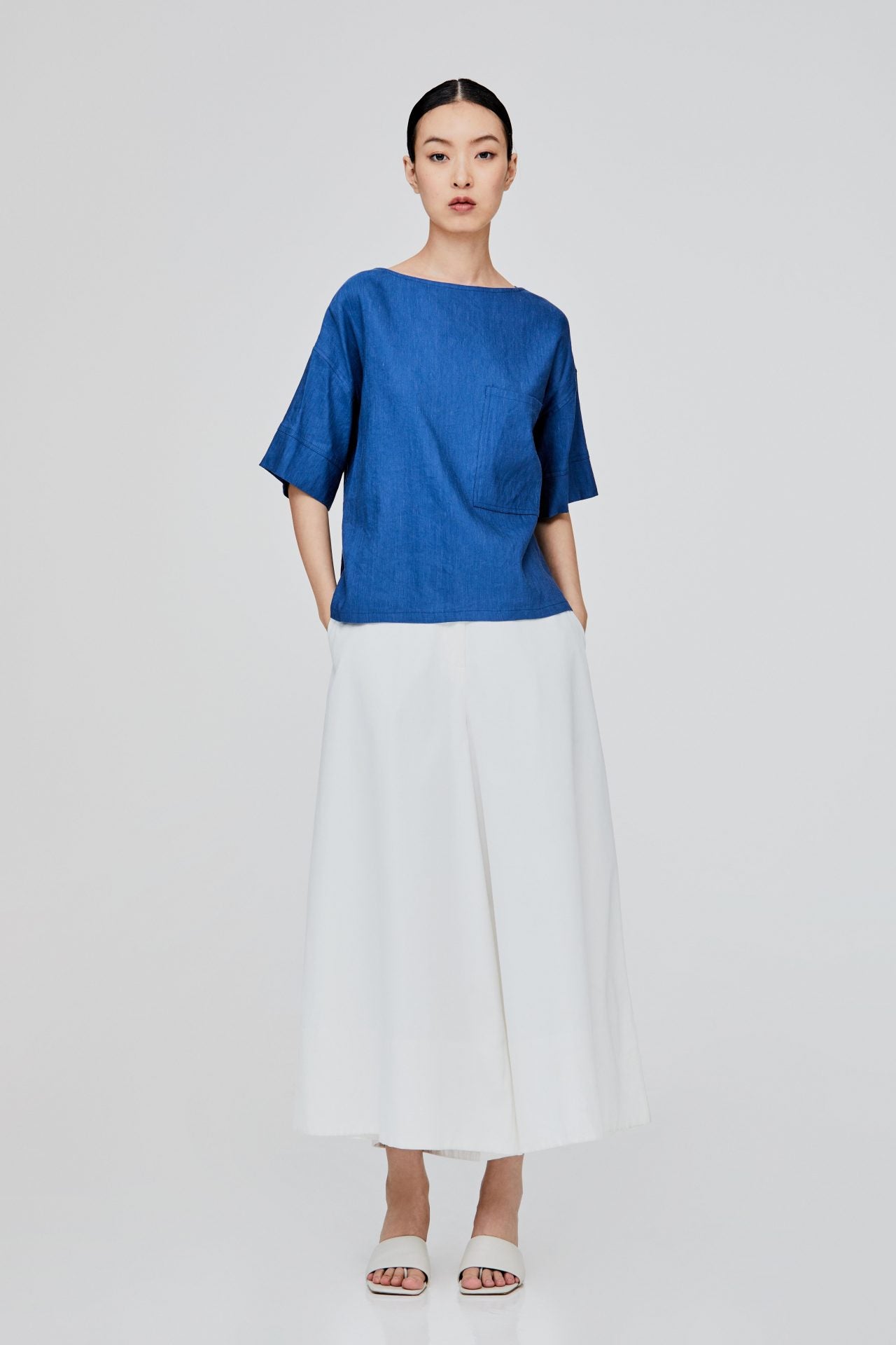 color:YALE BLUE
