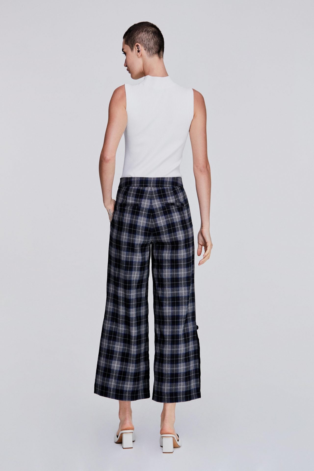Buttons Detailed Plaid Pants