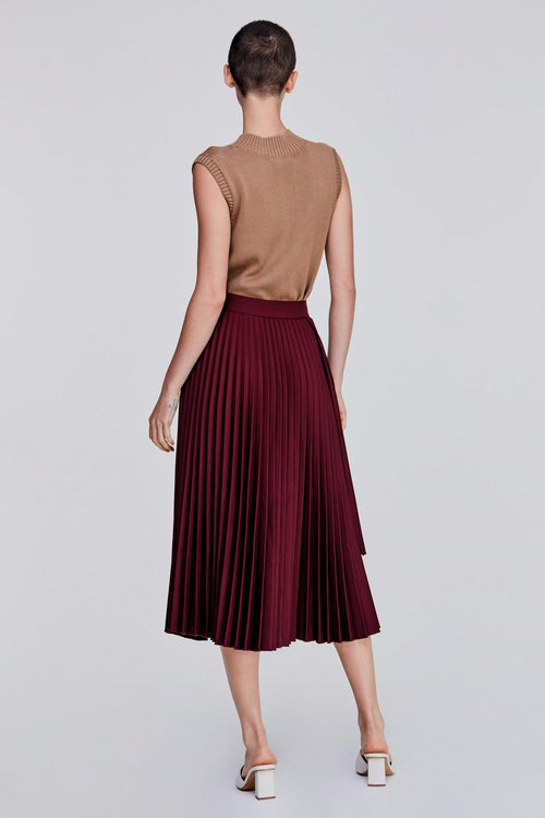 color:MERLOT