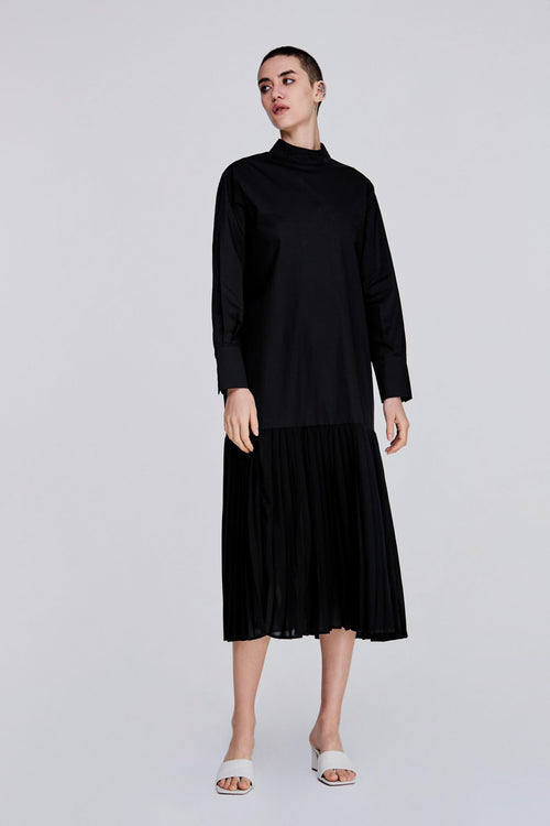 Stand Collar Pleated Dress