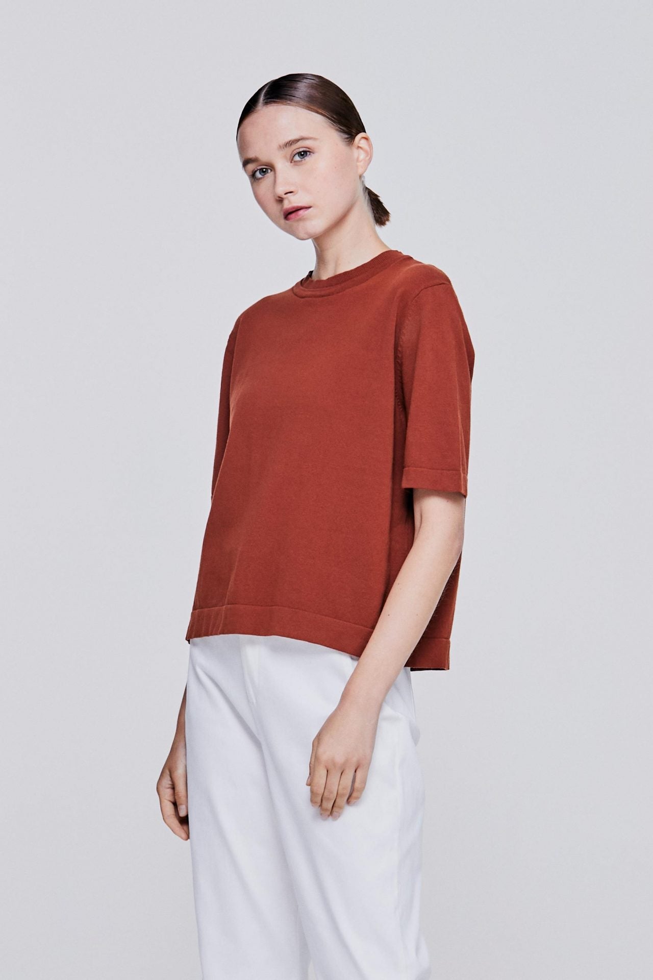 color:ROSEWOOD