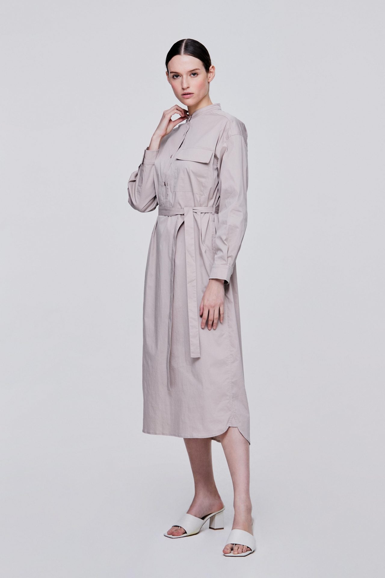 color:TAUPE