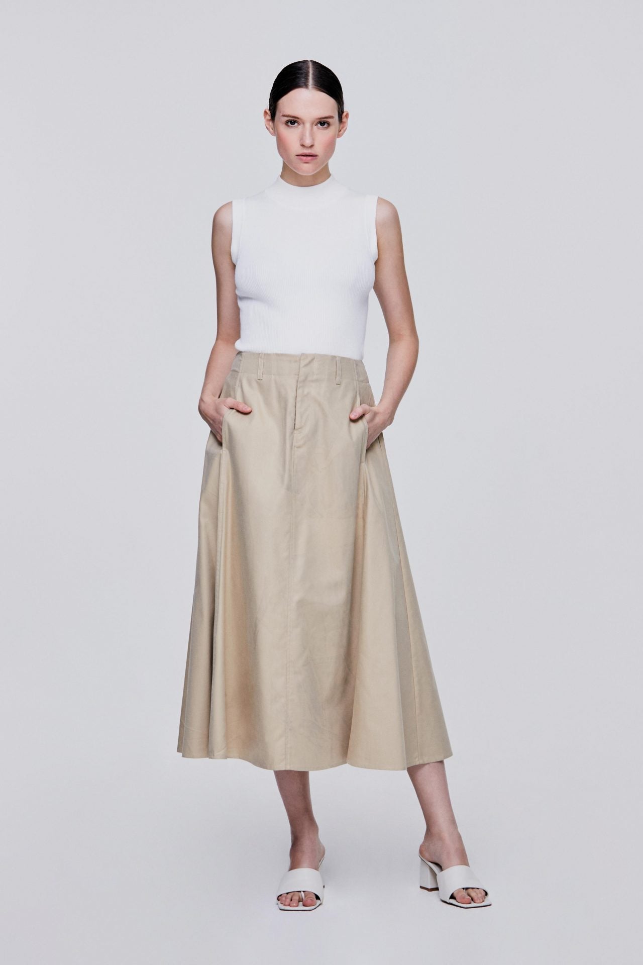 color:BEIGE 1