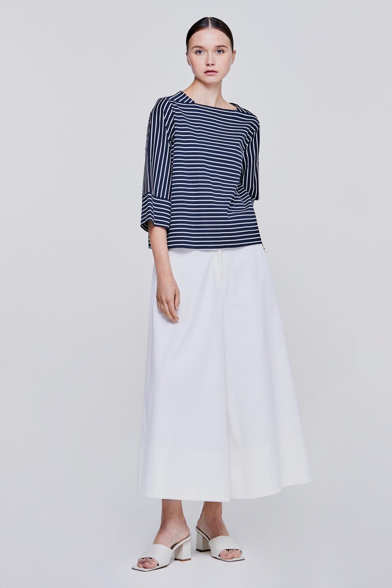 color:NAVY STRIPES