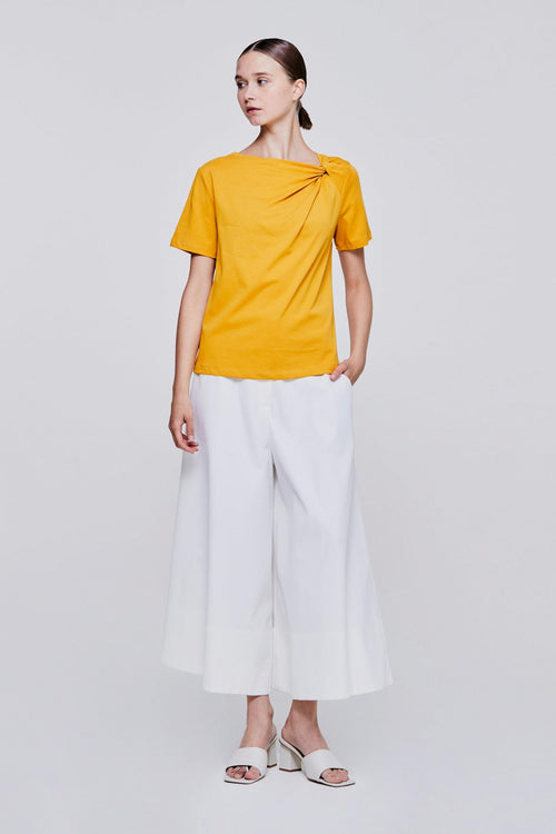 color:MARIGOLD