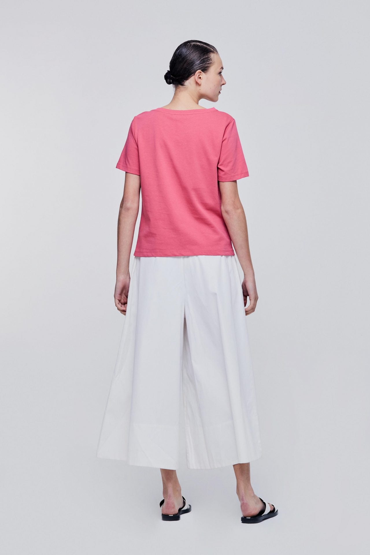 color:ROSE