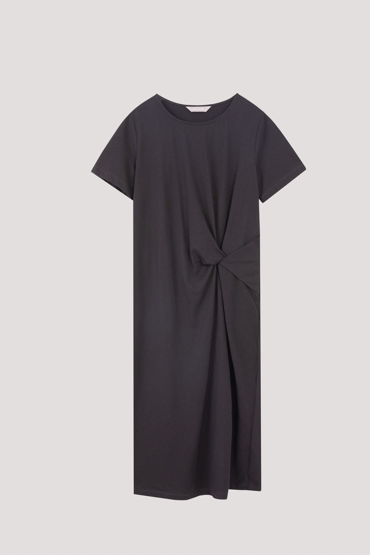 color:NOIR