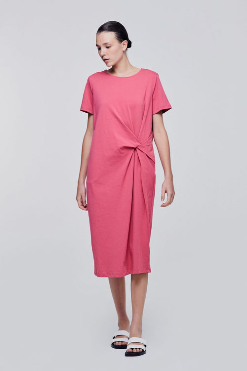 color:ROSE