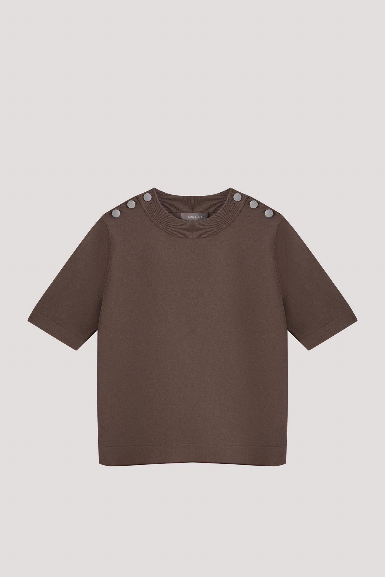 color:BROWN