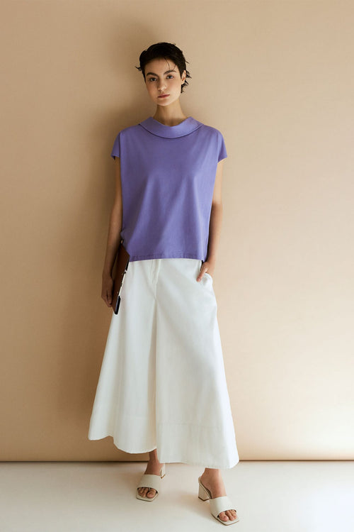 color:LAVENDER