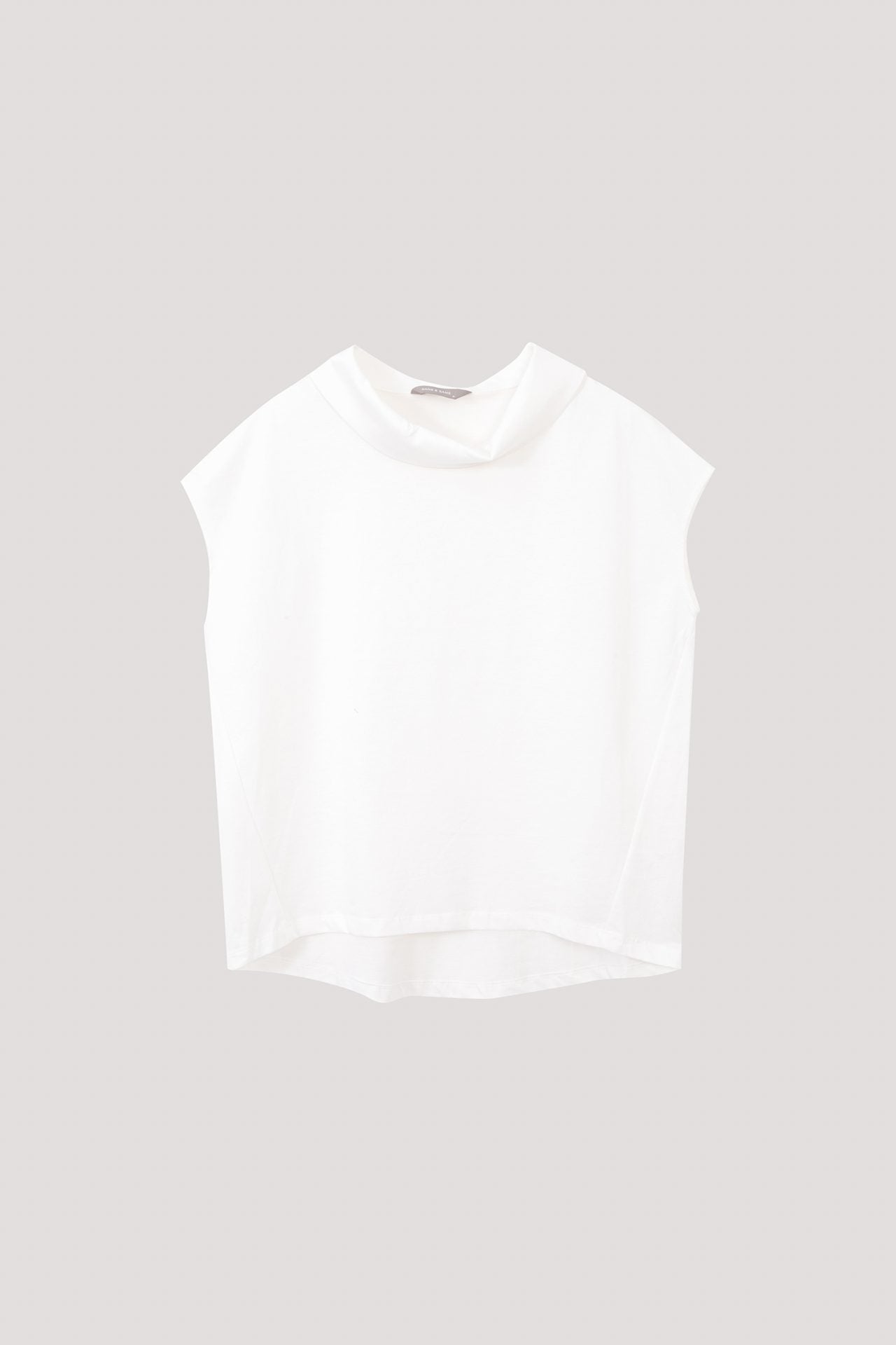 color:IVORY