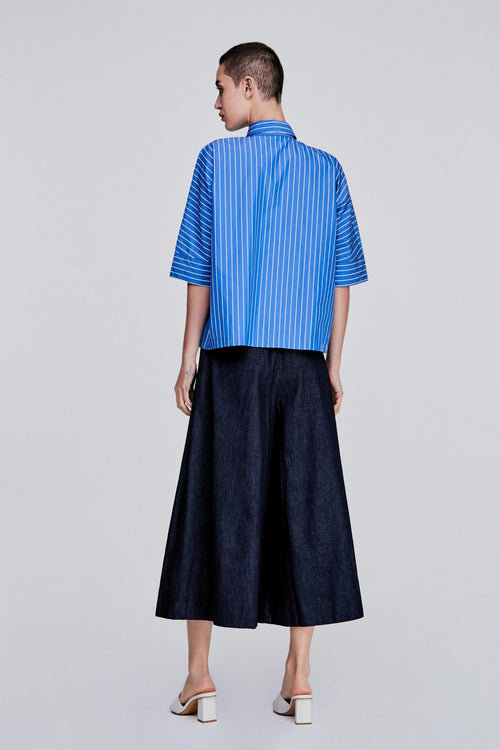 Spread Collar Stripes Blouse