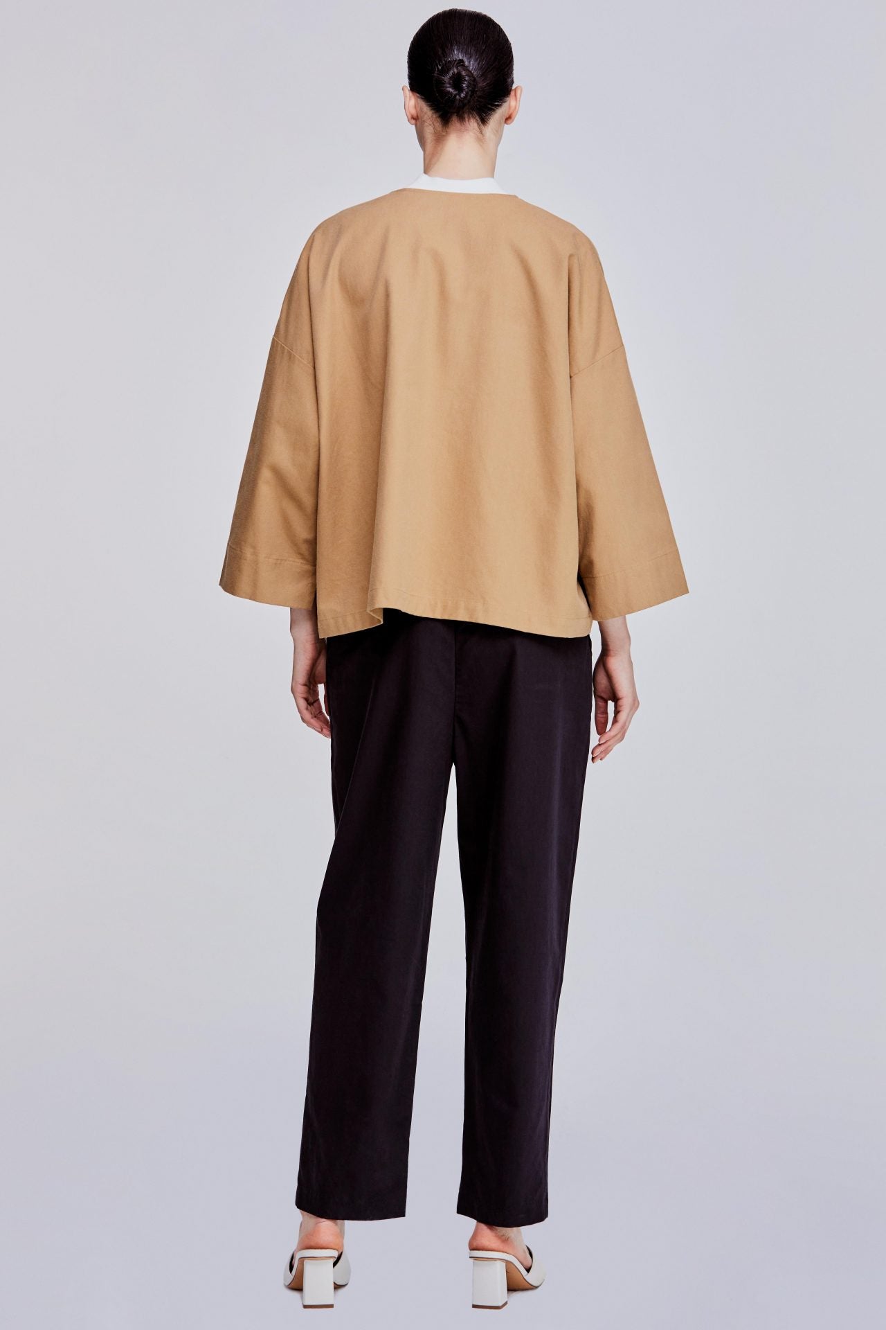 color:CAMEL