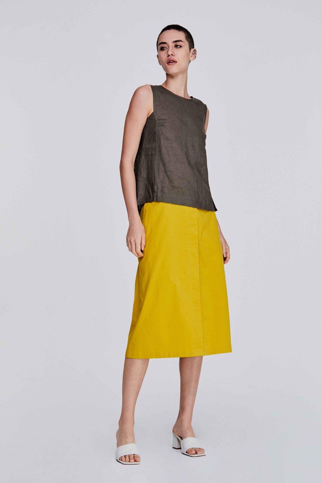 color:MOSS