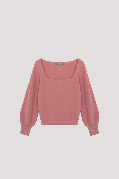color:PINK