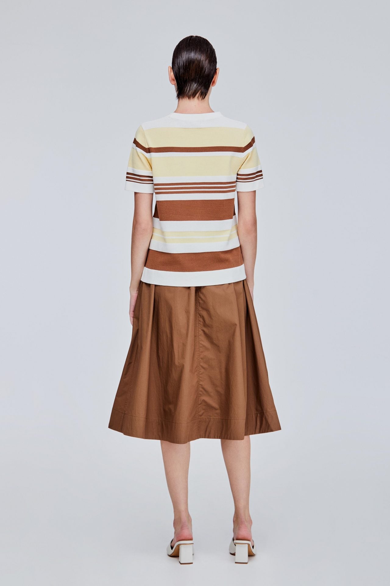color:BUTTERMILK