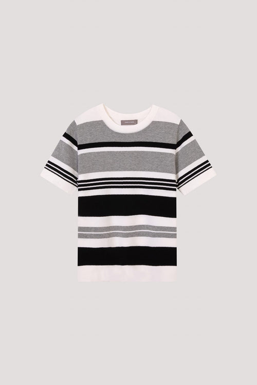 color:GREY