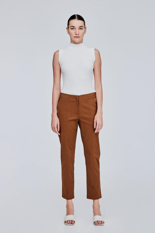 color:BROWN