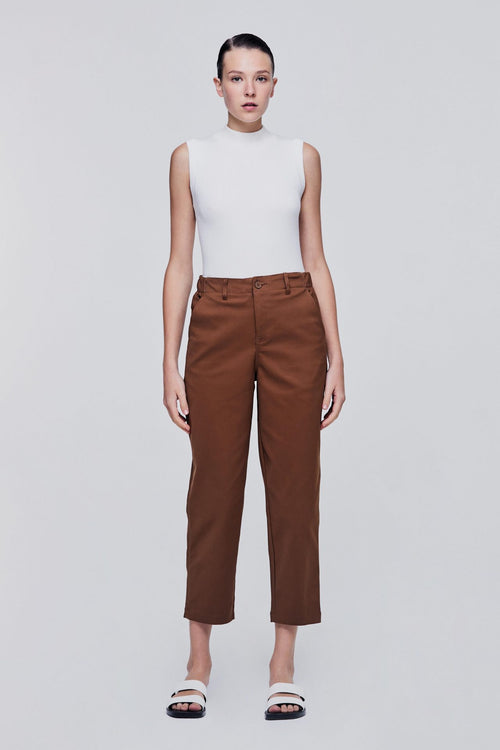 color:BROWN