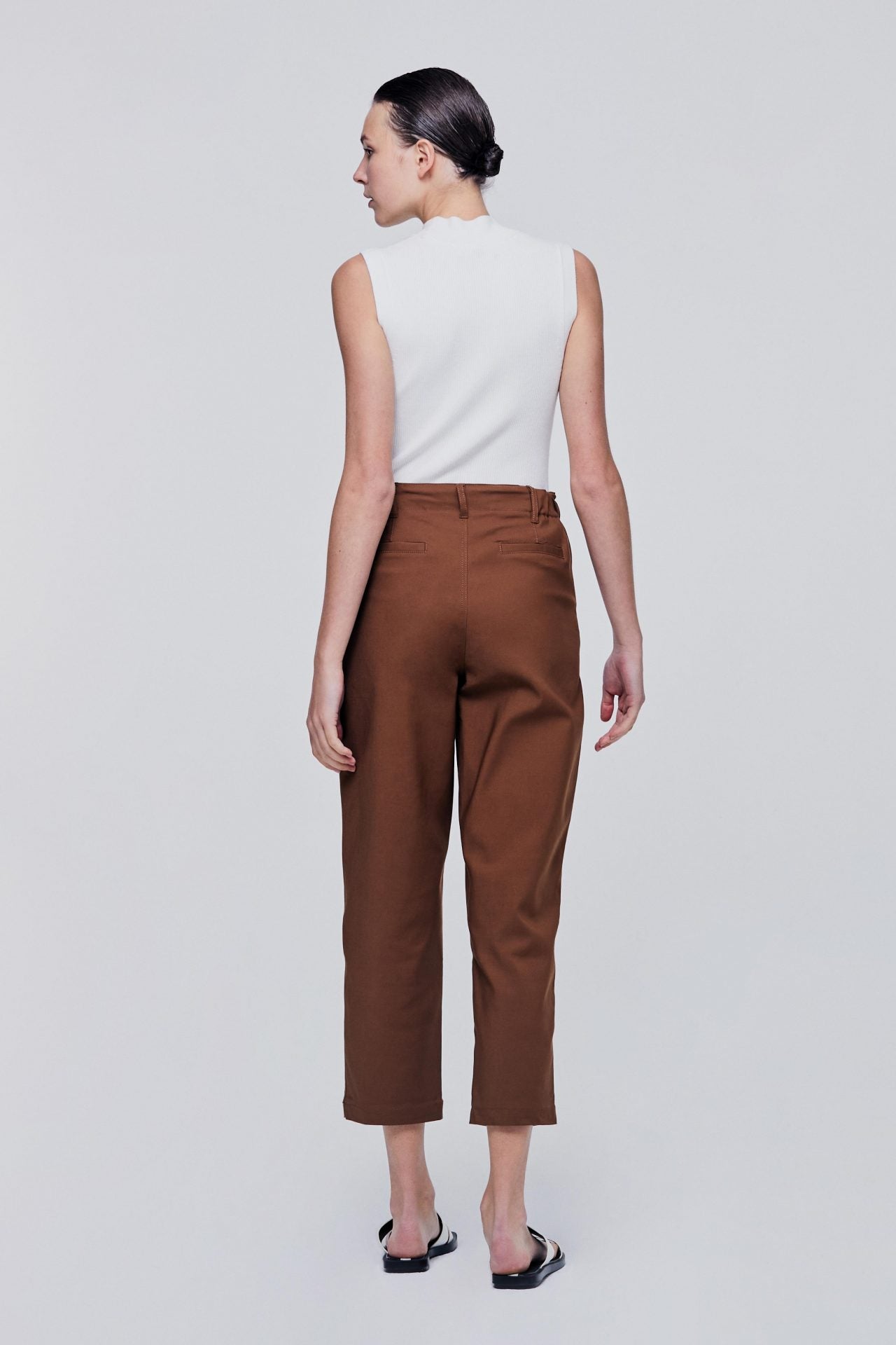 color:BROWN