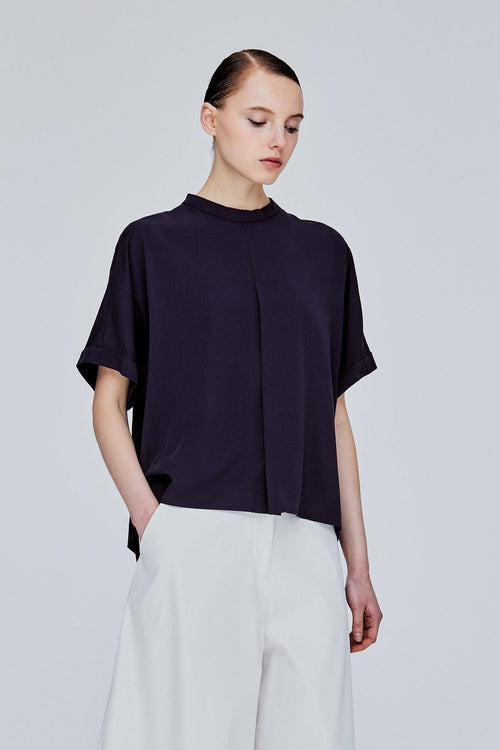 color:NAVY