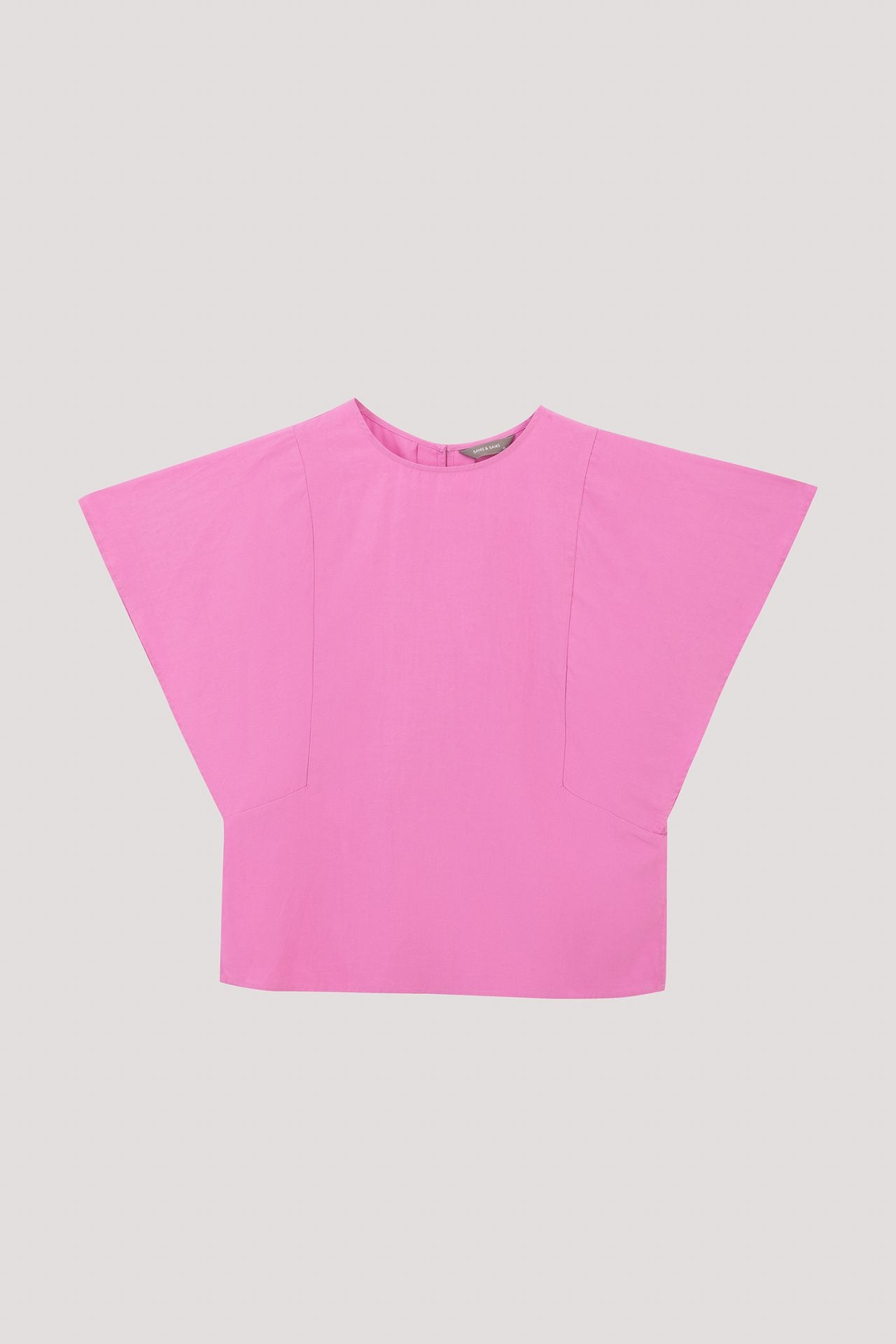 color:FUCHSIA
