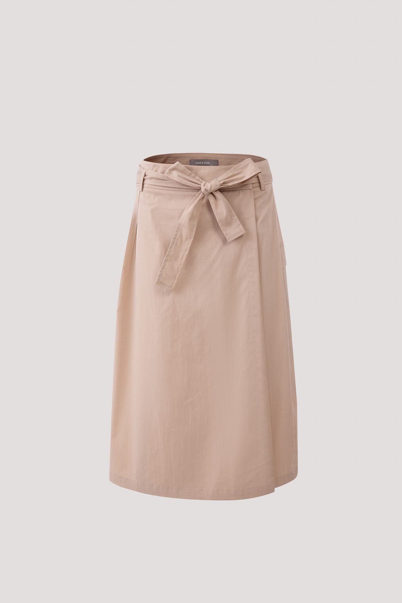 color:TAUPE