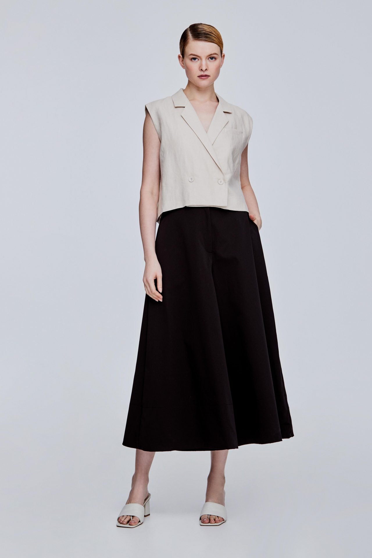 color:BEIGE 1